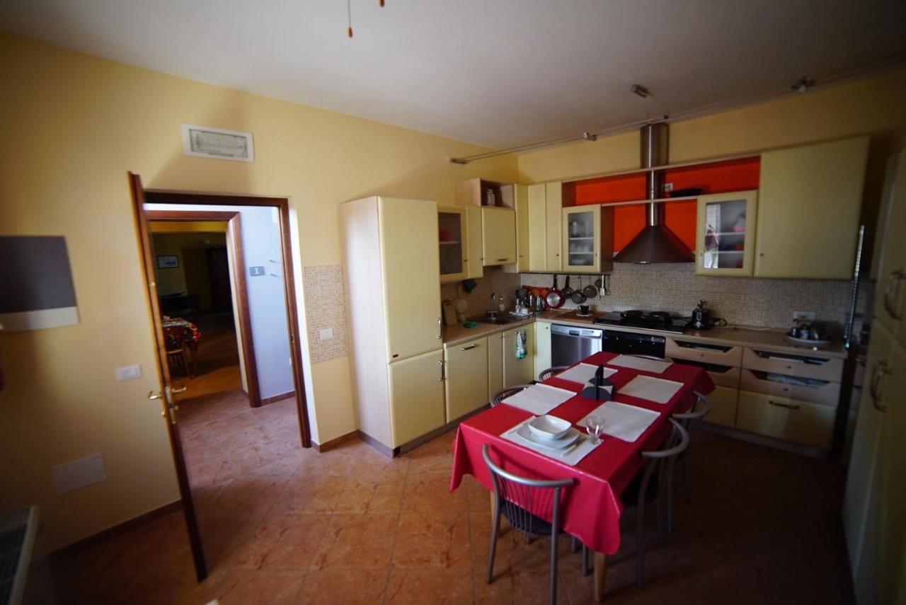 Вилла Agriturismo Il Sole Rivarolo del Re ed Uniti Экстерьер фото