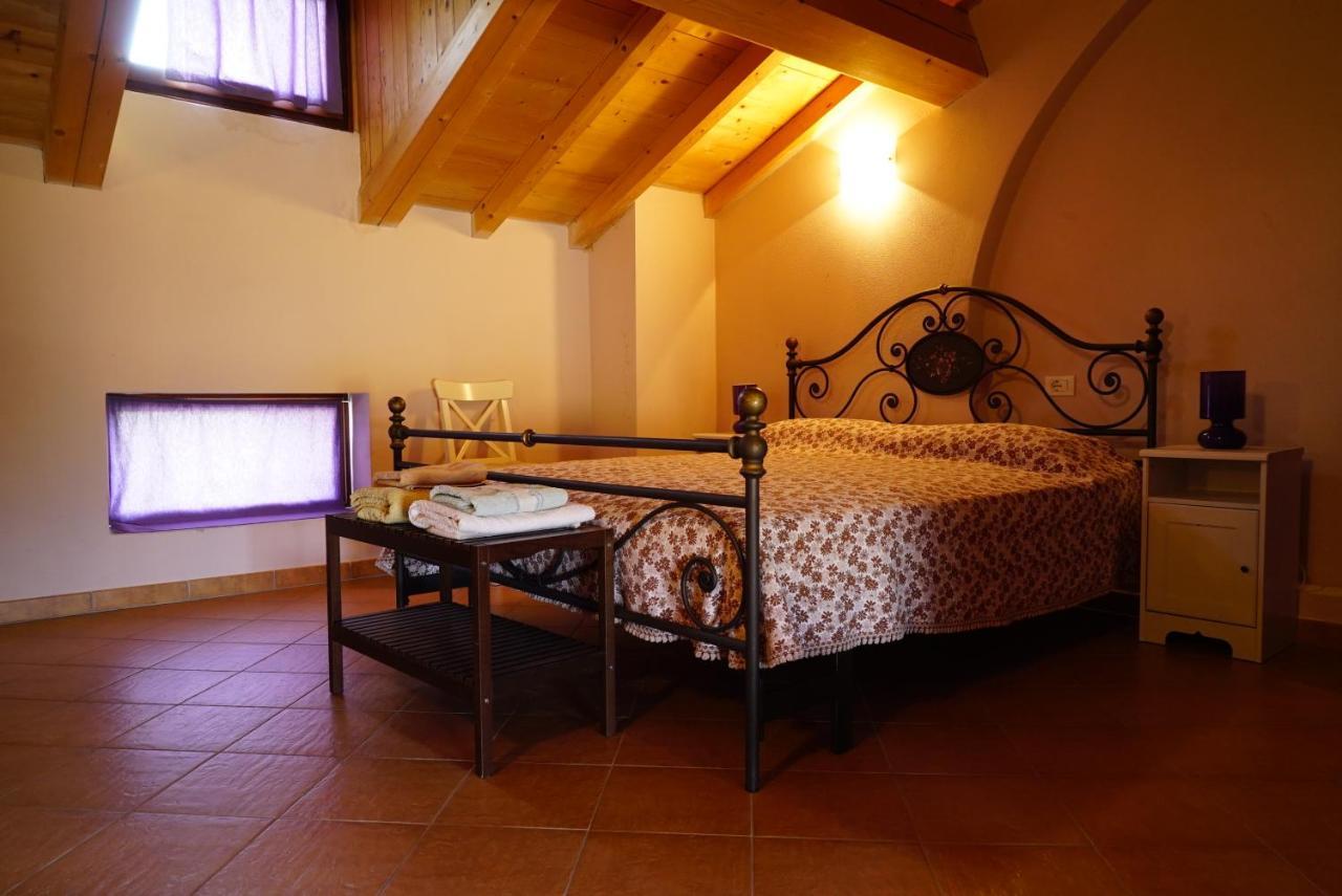 Вилла Agriturismo Il Sole Rivarolo del Re ed Uniti Экстерьер фото