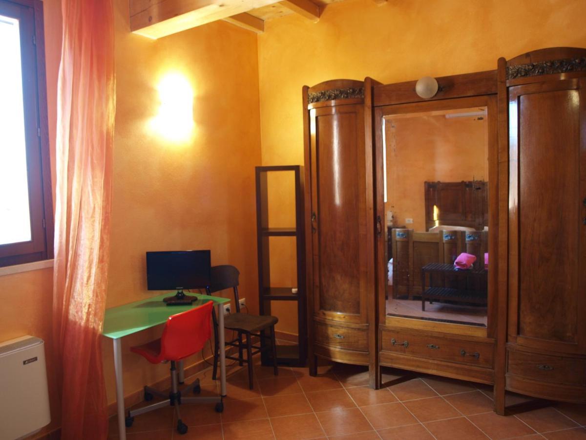 Вилла Agriturismo Il Sole Rivarolo del Re ed Uniti Экстерьер фото